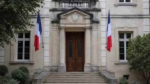 Deux maires visés par le racisme, des années pour une seule condamnation