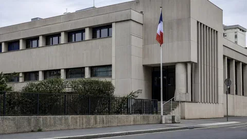 Délinquance 2025 : les violences montent, les vols et les homicides non