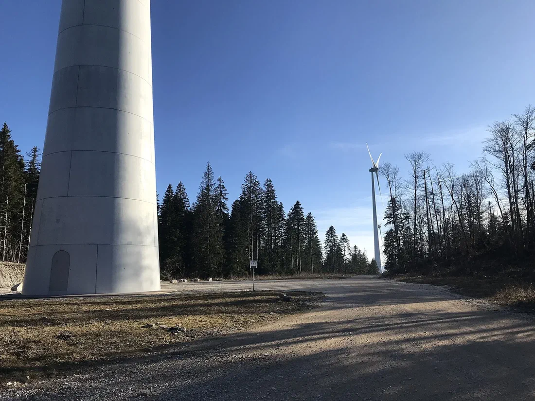 Éolien : une opposition minoritaire, très organisée, au financement opaque