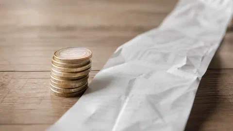 Gel des pensions en 2027 : le montant versé ne baisse pas, le pouvoir d'achat oui