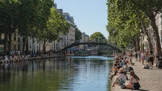 Sept jours pour faire d'un garçon de 14 ans la « terreur » d'un pays