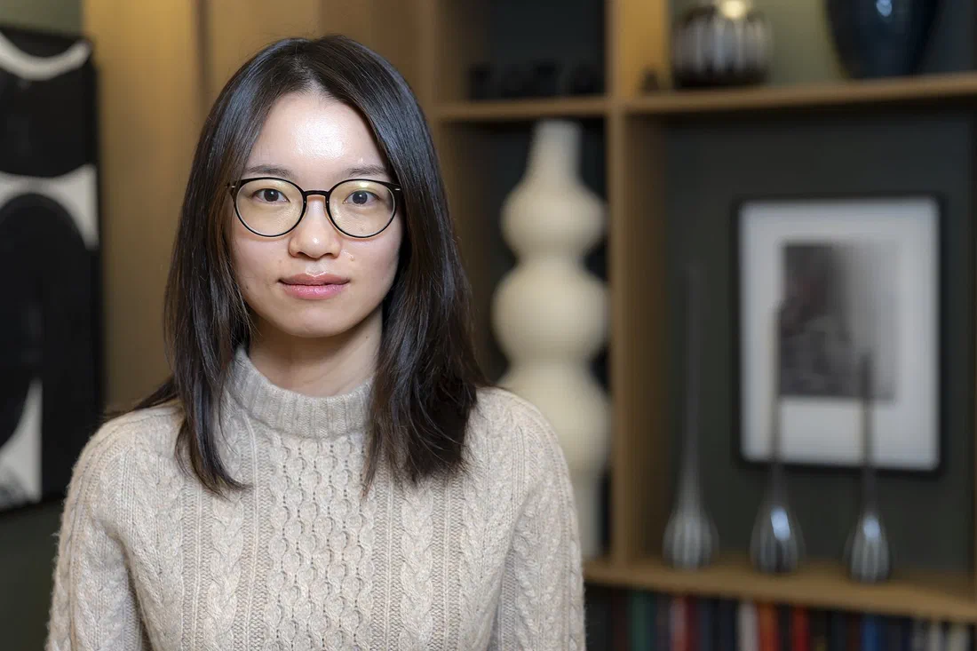 Hong Wang reçoit la médaille Fields, au bout d'un problème vieux d'un siècle