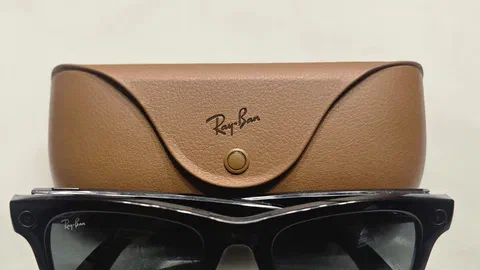 Des lunettes à caméra filment dans la rue, et rien n'a été écrit pour ça