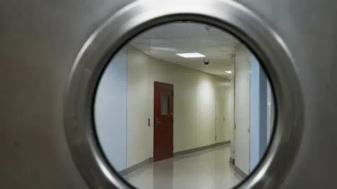 Psychiatrie en prison : 705 places promises, 440 livrées, plus rien depuis 2018