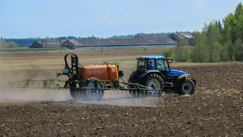 Pesticides : la baisse promise n'a pas eu lieu, la facture est déjà là