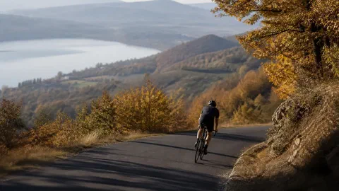 À 20 ans, Paul Seixas devient le plus jeune vainqueur du Tour de Lombardie