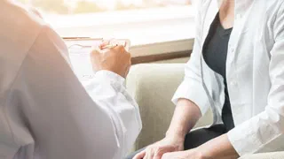 Cancer du sein : un test permet à des femmes d'éviter une chimiothérapie inutile