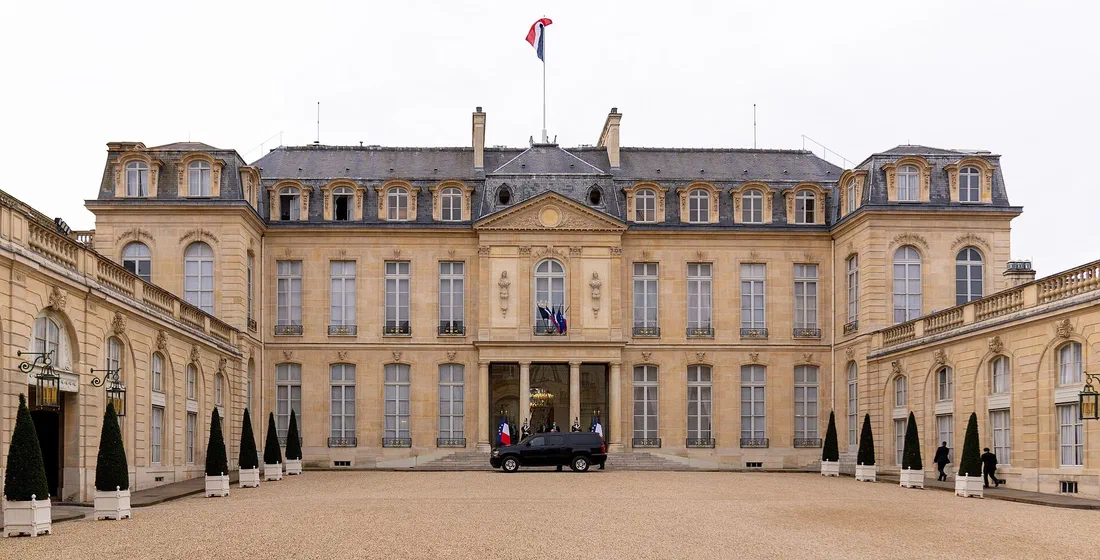 Ve République : la droite a compté au moins quatre présidents, la gauche deux